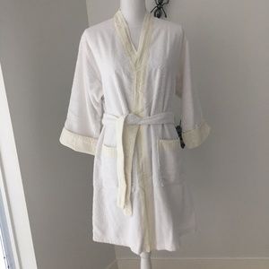 $85 DONNA NADEAU  Bamboo/Cotton  Robe